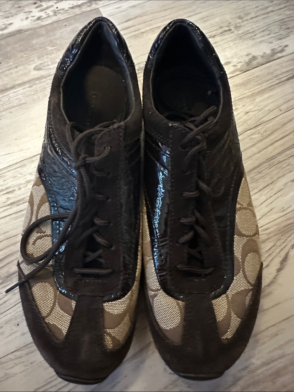 💕 Coach Kodie Brown Logo and Dark Brown Suede Women’s Sneakers 💕 fit like 7.5
